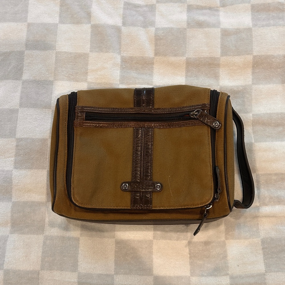 Fossil Utility Travel Cosmetic Bag - Picture 2 of 8